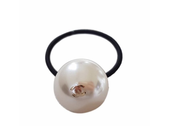 Chanel Hair accessories White Pearl  ref.110734