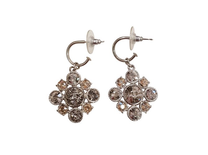 New Chanel earrings  ref.110805