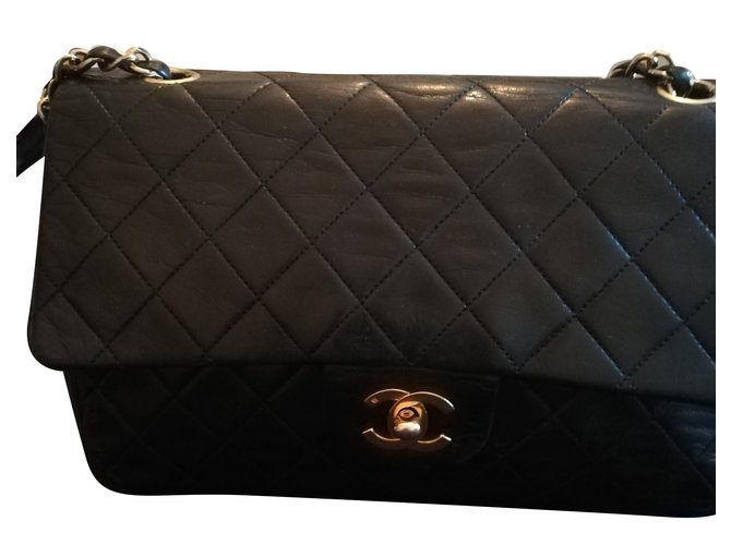 Chanel TIMELESS Black Leather  ref.111062