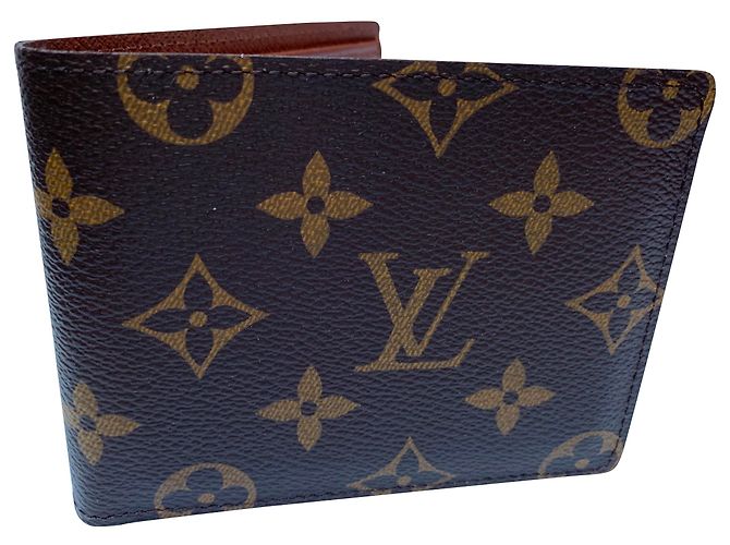 Louis Vuitton Classic monogram wallet. Chic and useful gift Brown