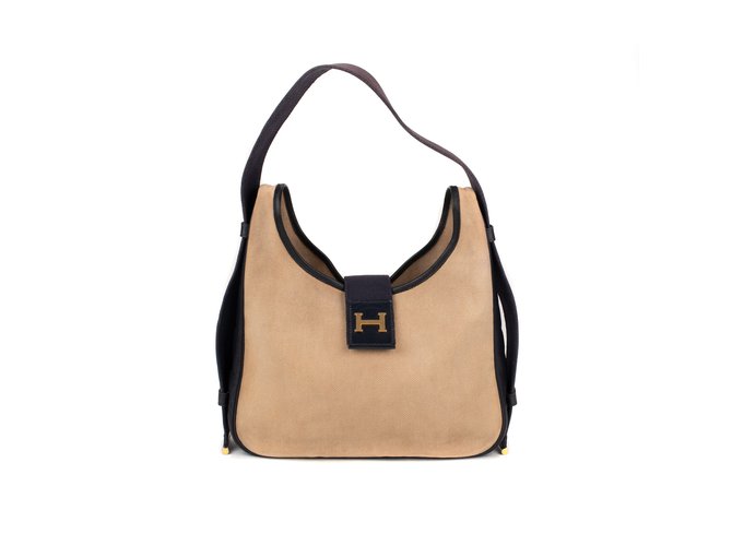 Bag Hermès Tsako vintage bi-material (beige canvas & navy blue leather) in good condition ! Cloth  ref.111218