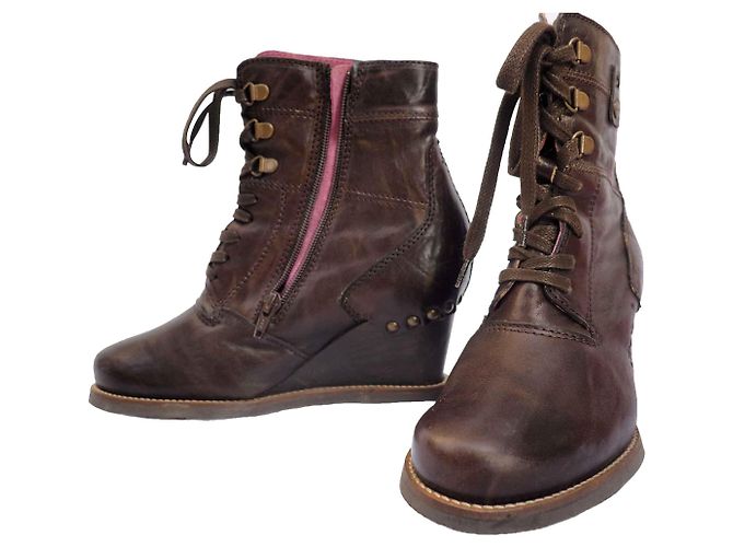 Autre Marque Botas de cuña Kickers U-Funky de cuero marrón Castaño