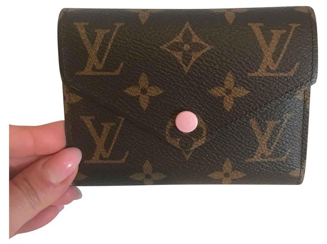 Louis Vuitton Wallets Brown Leather  ref.111852