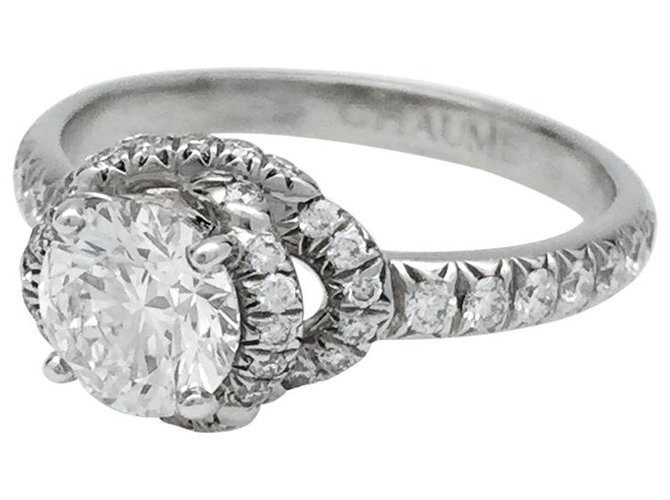 Chaumet ring, "Love Links", Platinum, diamond 0,72 carat.  ref.113051