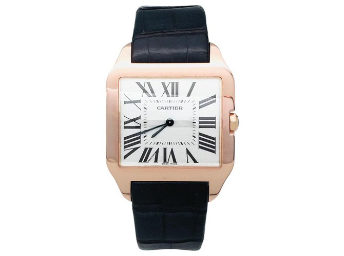 Reloj Cartier modelo "Santos-Dumont" en oro rosa sobre cuero..  ref.113053