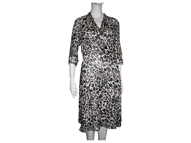 Escada Seidenkleid mit Seidenfutter Schwarz Weiß