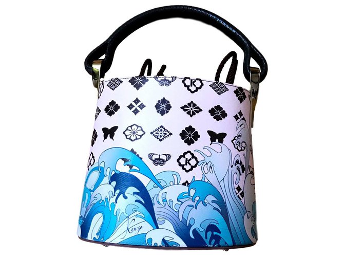 Kenzo Handbags Multiple colors Leather  ref.113274