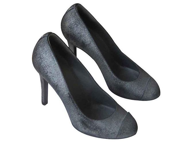 Chanel Pumps Lammfell Samt Silber Schwarz 36