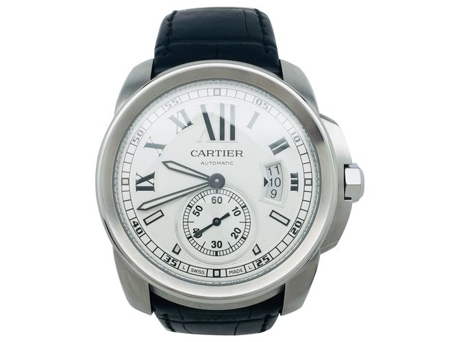 Cartier modelo de relógio "Calibre" de aço em couro. Modelo grande.  ref.113471
