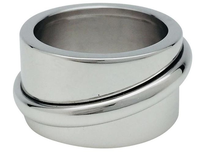 Dinh Van ring, "Ariane", in white gold.
