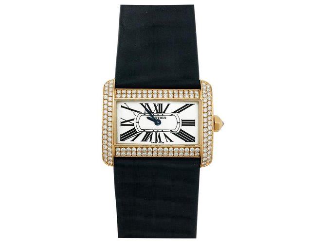 Relógio Cartier, modelo "divã", Ouro amarelo e diamantes. Ouro branco  ref.113538