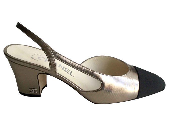 Chanel sandalo Metallico Pelle  ref.113551