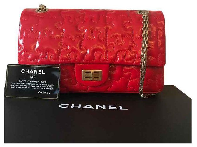 Chanel 2.55 Roja Charol  ref.113793