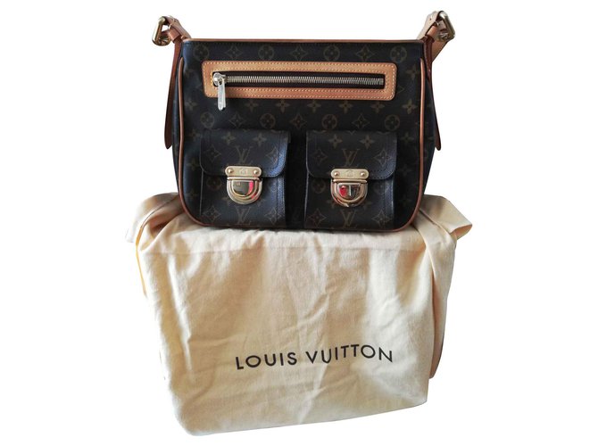Louis Vuitton Hudson GM Brown Cloth ref.993114 - Joli Closet