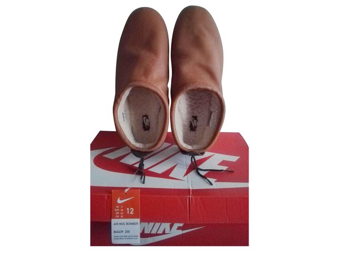 Nike Loafers Slip ons Brown Leather  ref.113884