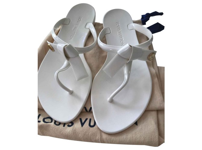 Louis Vuitton flip-flop White Varnish  ref.113945