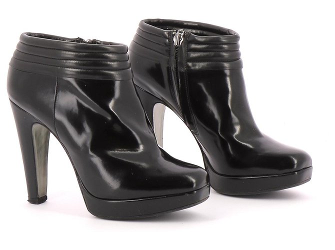 hugo boss ankle boots