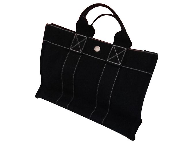 Hermès SAC HERMES MODELE TOTO PM Noir