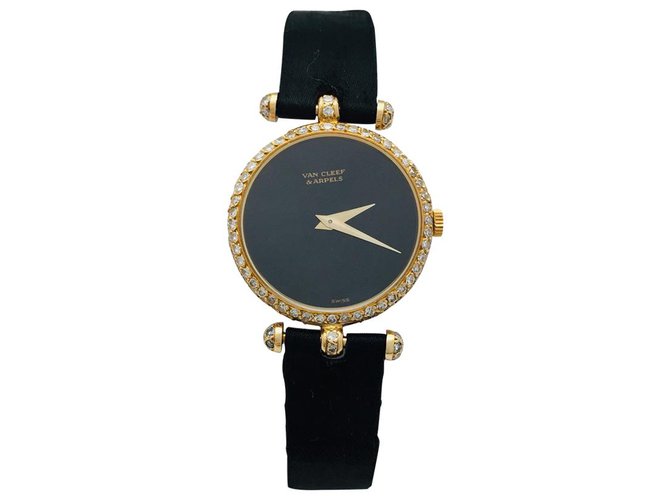 Relógio Van Cleef & Arpels, modelo "PA 49"em ouro amarelo, diamantes e couro.  ref.114850