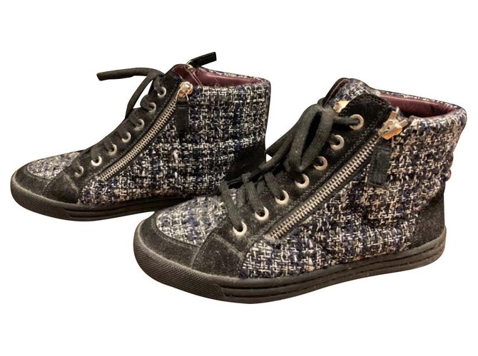 Chanel Tweed lace up sneakers EU36  ref.114902