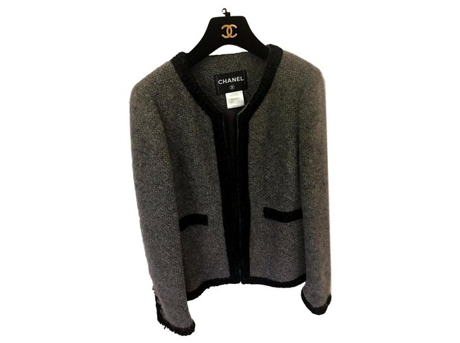 Chanel jacket Grey Cashmere  ref.115159