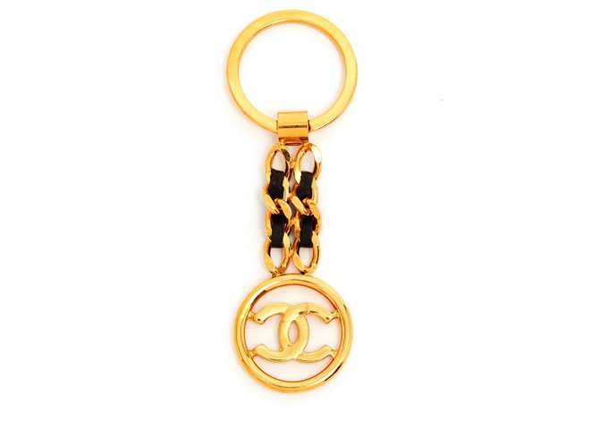 Authentic Vintage Chanel key chain ring CC logo letter hoop