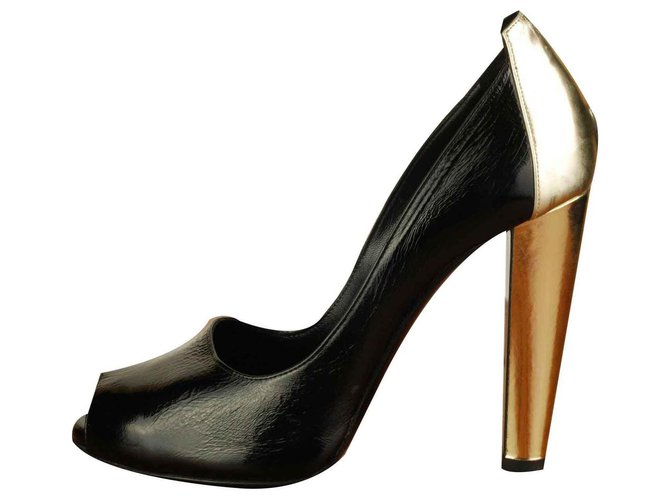 Pierre Hardy Black and gold patent peeptoes Golden Patent leather  ref.115405