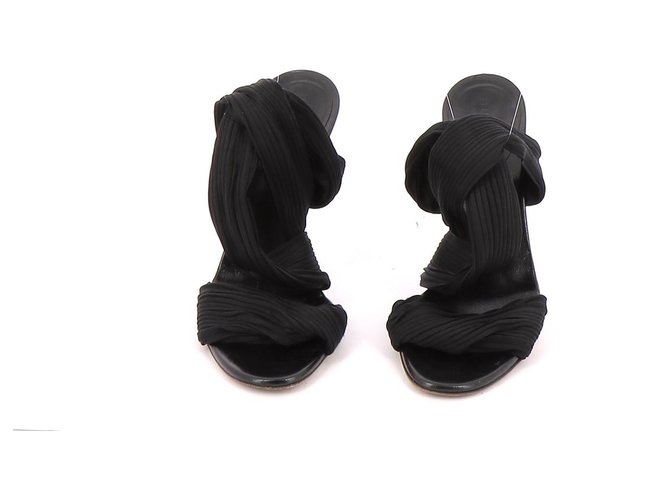 Gucci sandals Black Leather  ref.115429