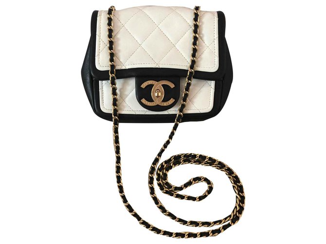 Timeless Chanel classical Black Leather  ref.115611