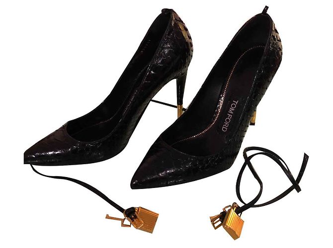 Tom Ford Python High Heels Schwarz Goldener Verschluss