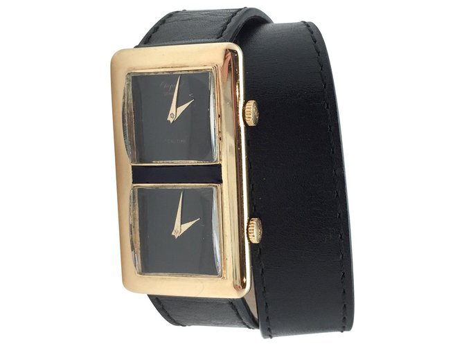 Chopard "Dualtime" watch in yellow gold on leather.  ref.115726