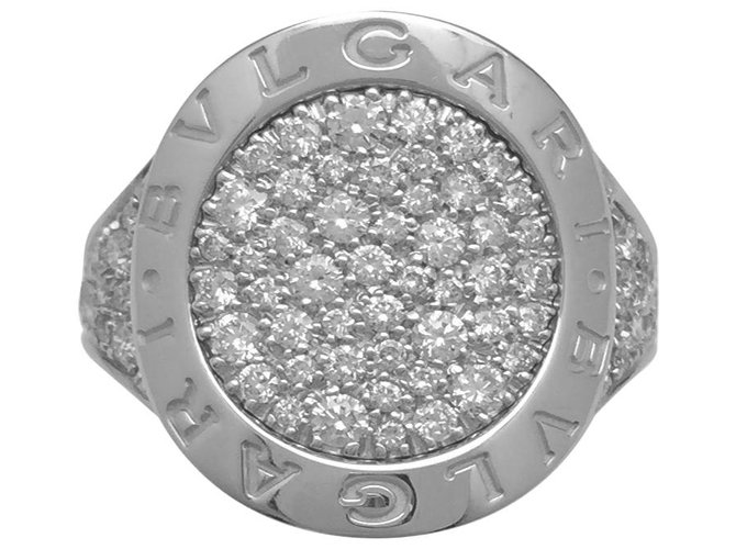 Bulgari white gold ring model "Bulgari Bulgari", diamants.  ref.115746