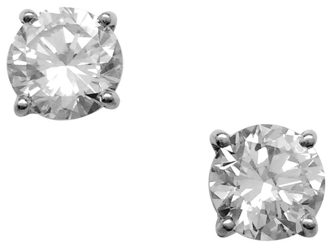 inconnue Puces d'oreilles en or blanc et diamants.  ref.115790