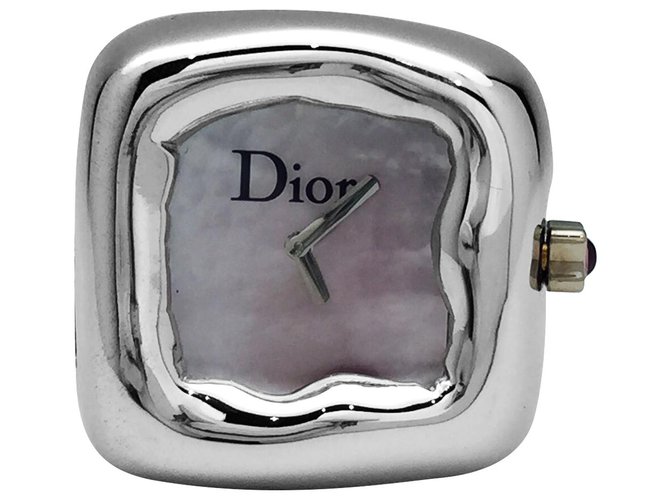 Anel de relógio Dior, modelo "Nougat", em ouro branco e madrepérola.  ref.115793