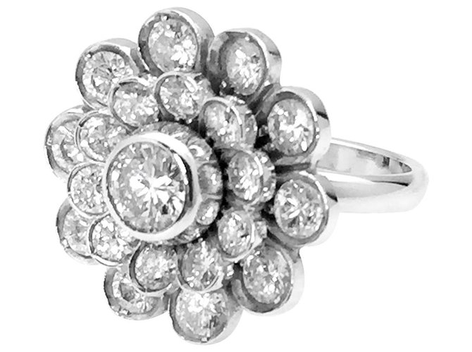 inconnue White gold daisy ring, diamants. Diamond  ref.115813