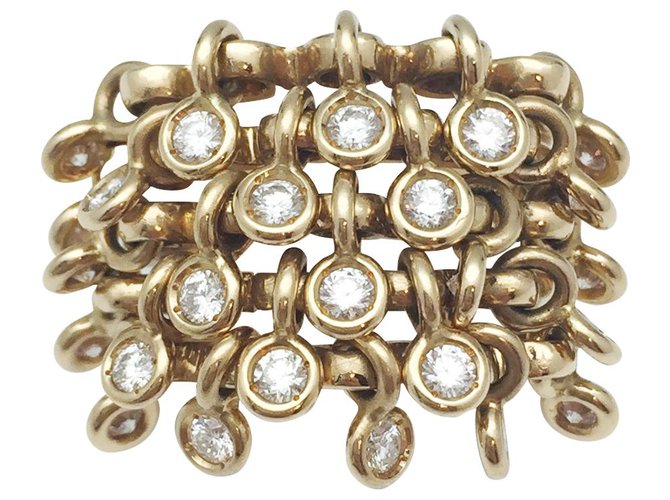 Bague Dior modèle "Coquine" en or jaune, diamants.  ref.115841