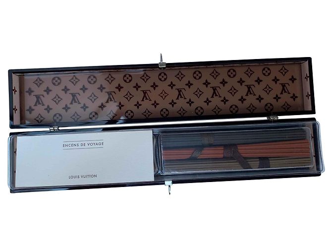 Louis Vuitton Reise-Räucherstäbchen-Geschenkset Braun