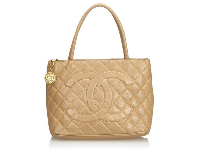 Chanel Caviar Medallion Tote Brown Beige Leather  ref.116090