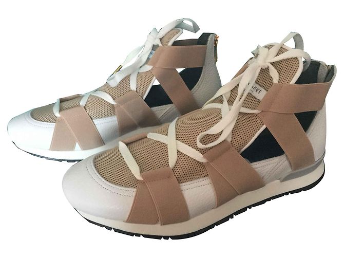 Vionnet Sneaker aus Leder weiß beige