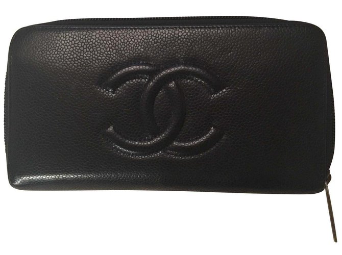 Dunkelblaue Chanel-Reißverschluss-Geldbörse Marineblau Leder  ref.116273