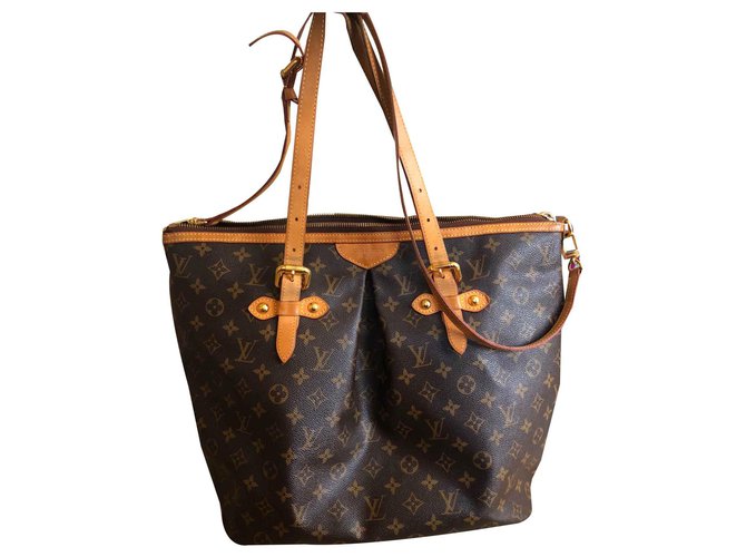 Louis Vuitton Handbags Brown Cloth  ref.116390