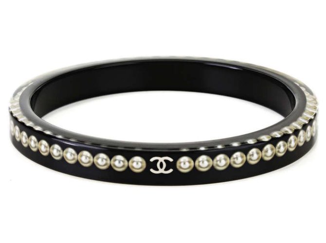 Chanel Armbänder Schwarz Kunststoff  ref.116405