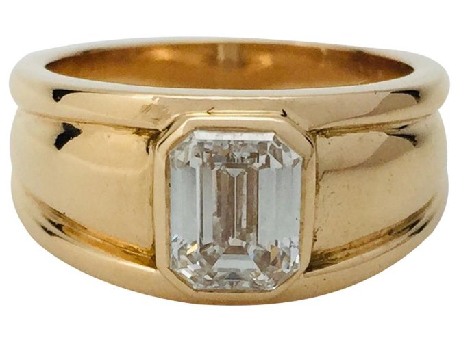 Autre Marque Anello Mellerio in oro giallo, diamante taglio smeraldo 1,15 carato.  ref.116413