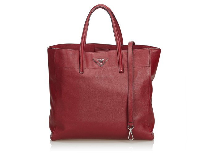 Prada Weiche Saffiano Tasche Aus Leder Handtaschen Leder Andere Rot Bordeaux Ref Joli Closet