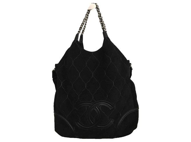 Chanel Travel bag Black Velvet  ref.116657