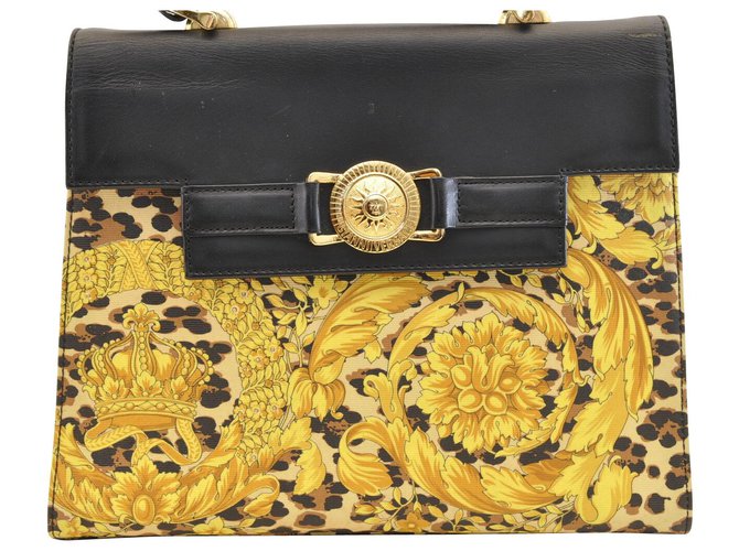 Versace Kelly Golden Leather  ref.116770