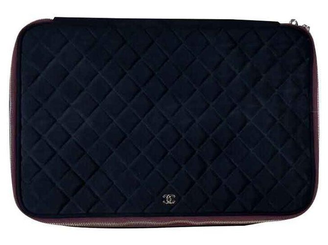 Chanel Clutch bags Black Cloth  ref.116929