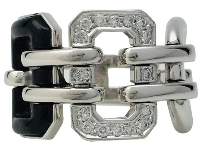 Anillo Chanel "Première" en oro blanco., diamantes y ónix.  ref.117130