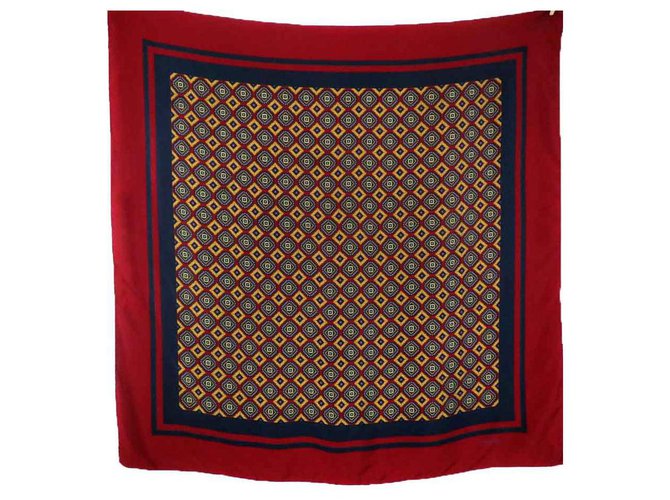 Chanel Silk scarves Red  ref.117261