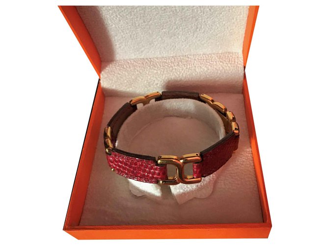 Vintage Hermès Gold Plated Bracelet 18 carats and Bordeaux lizard Dark red Exotic leather  ref.117557